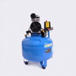 Безмаслен въздушен компресор STORM 850W 35L